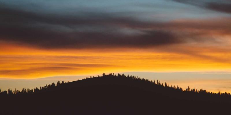 选择IT外包公司时需警惕的十大关键因素：聚焦网络管理与数据安全